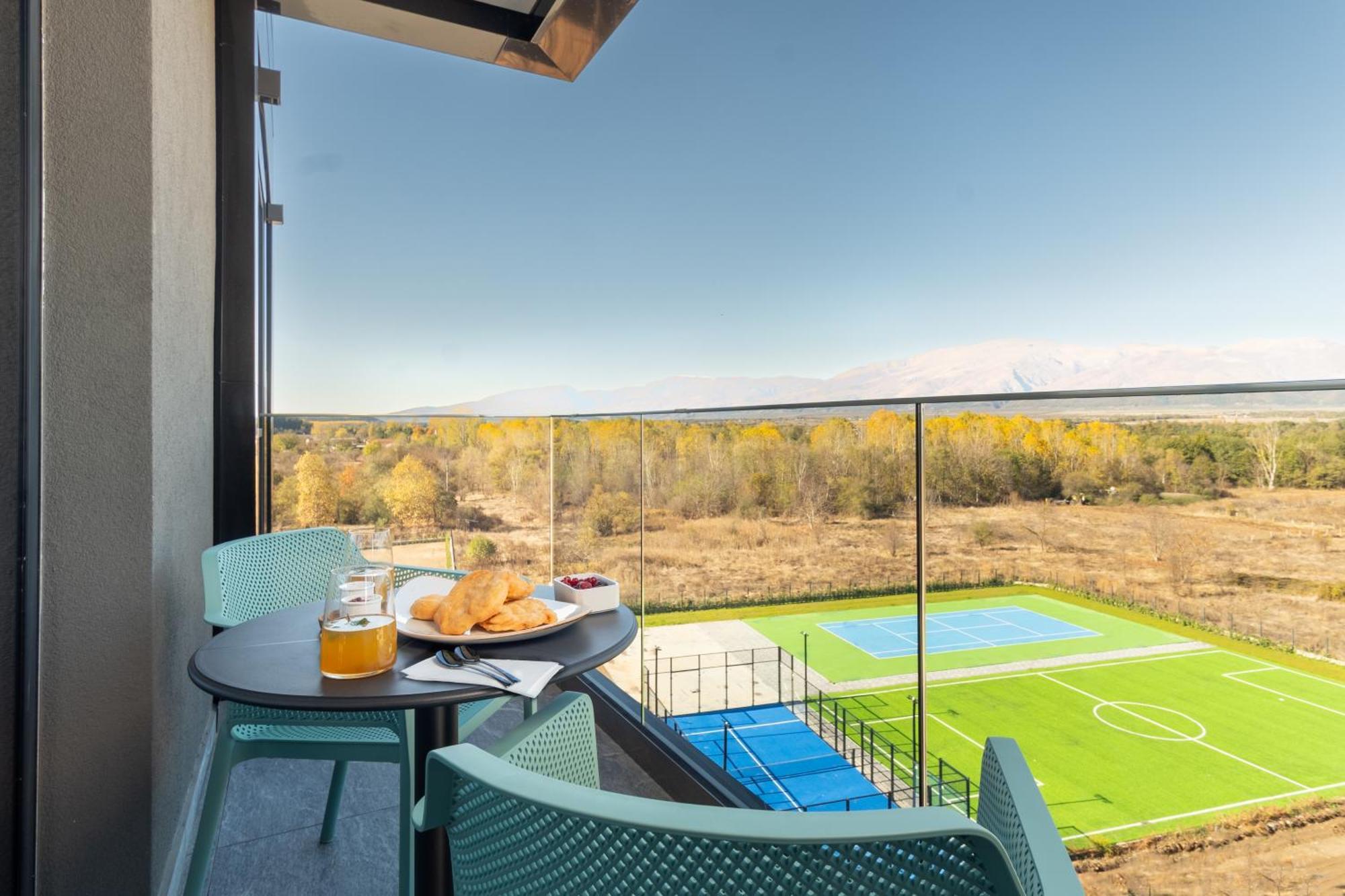 Atmosphere Balneo Hotel & Spa Павел-Баня Экстерьер фото